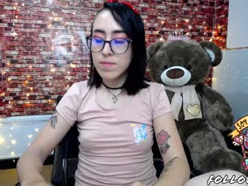 سكس حمام بنت حلوة ممحونة تتناك في الحمام